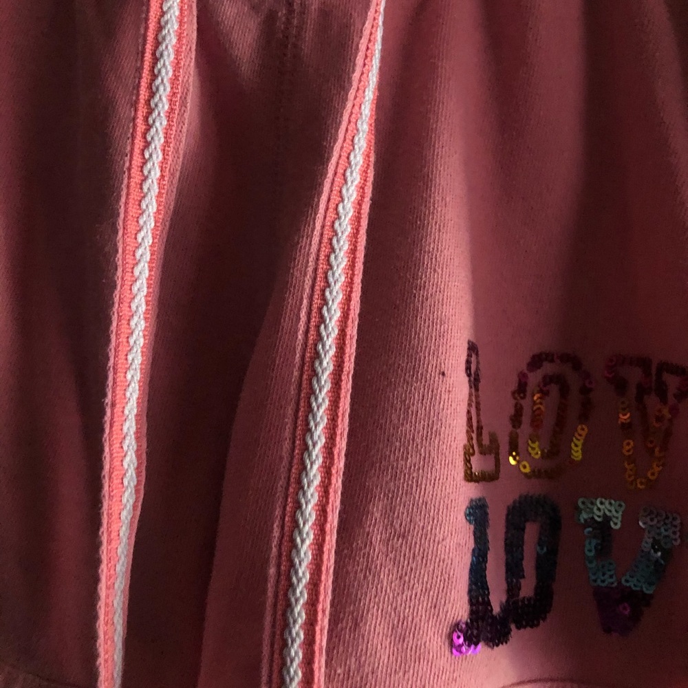 Pink shorts - Picture 3 of 5